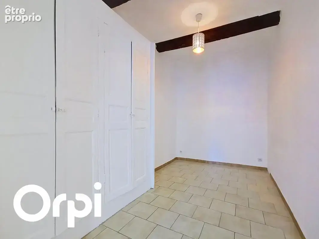 A vendre, centre historique de TOULON (83000), T1bis 44m² 3ème étage, d'autres lots a vendre dans le même immeuble - photo 5