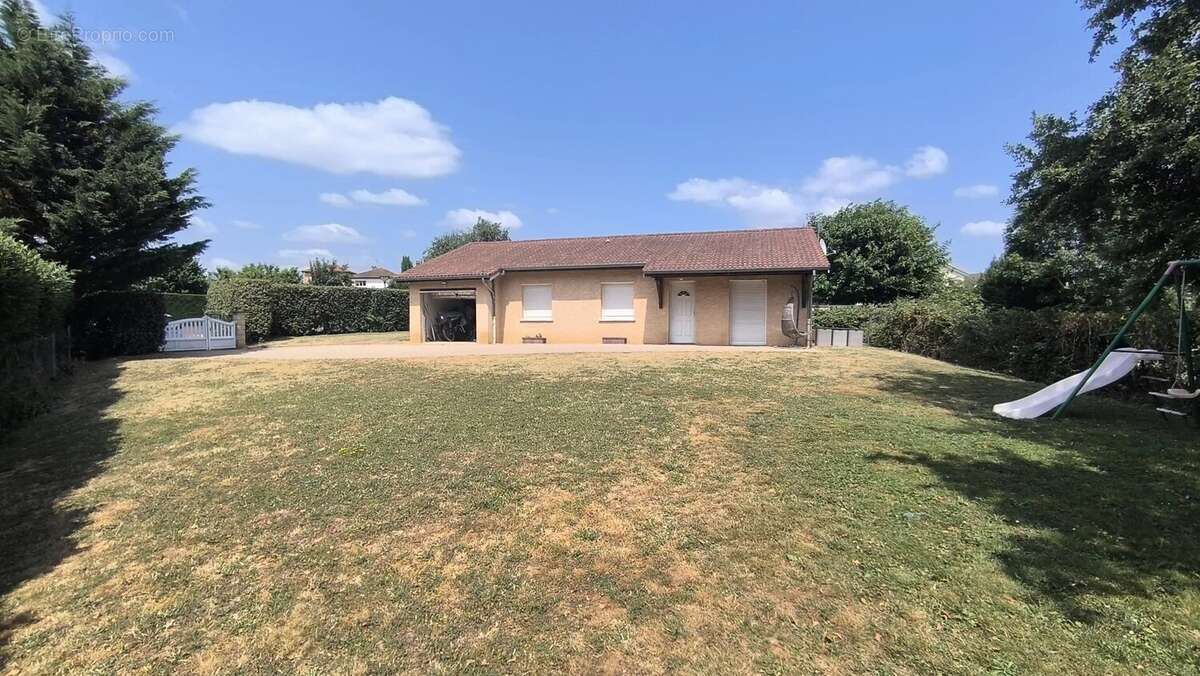 Maison à BELLEVILLE