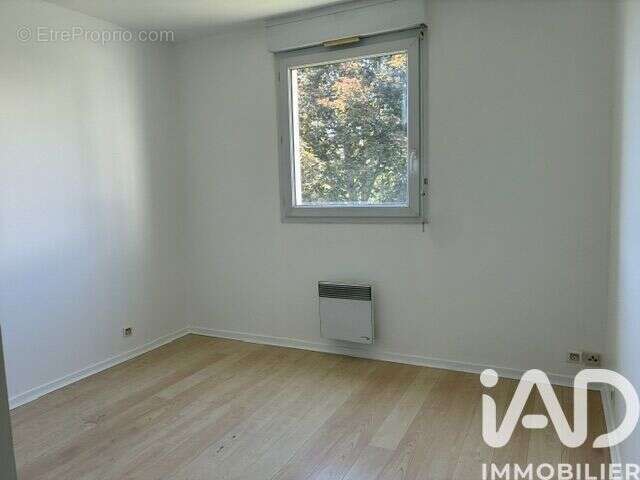 Photo 4 - Appartement à LIVRY-GARGAN