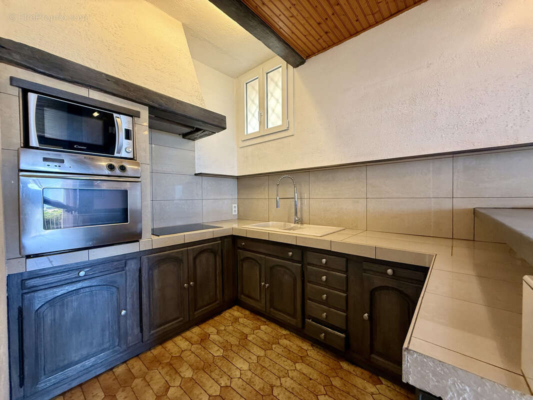 Appartement à ROQUEBRUNE-CAP-MARTIN