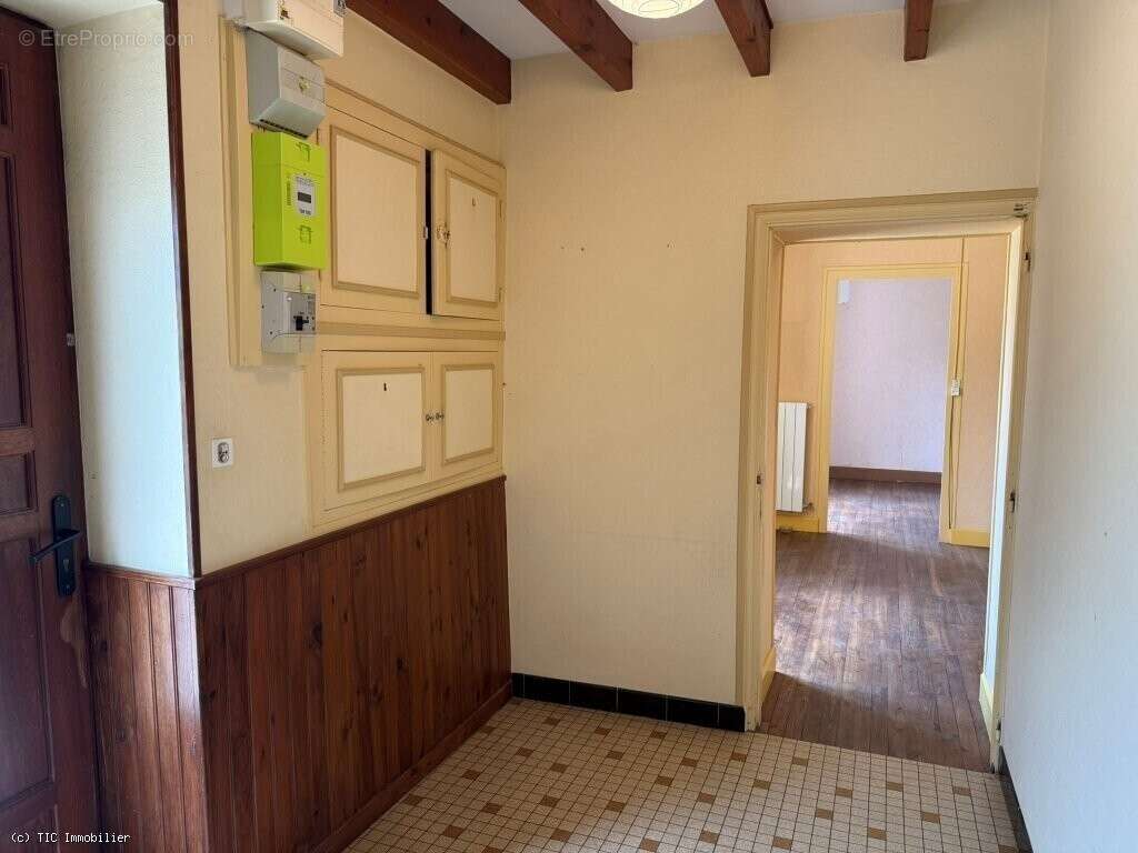 Maison à RUFFEC