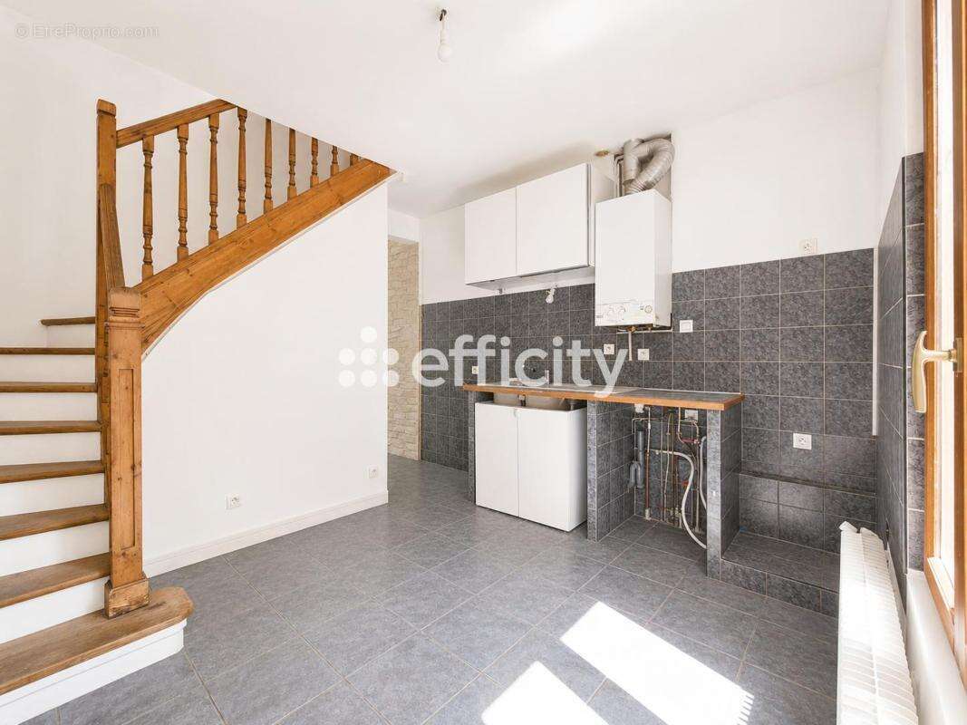 Maison à MONTREUIL