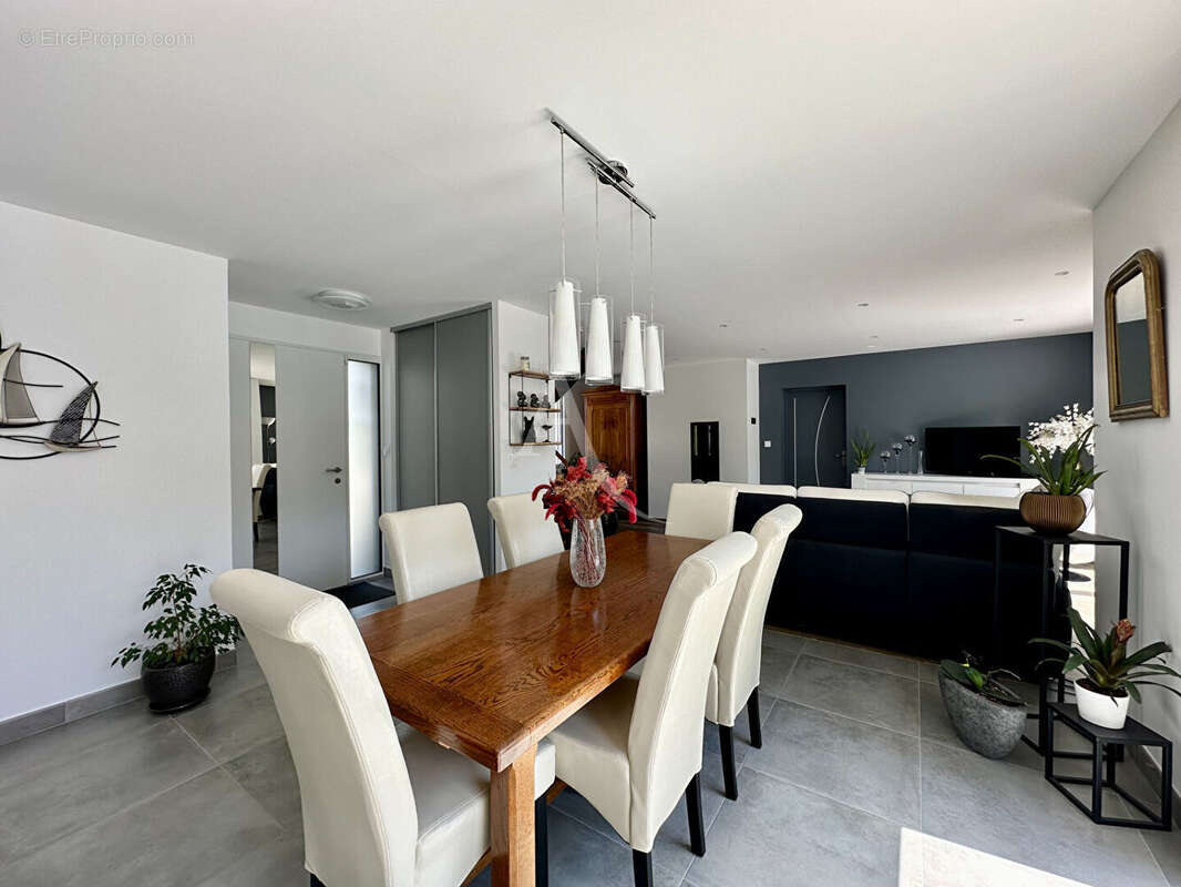 Maison à SAINT-GILLES-CROIX-DE-VIE