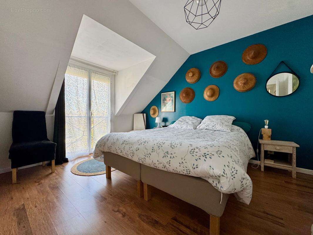 Maison à LEUDEVILLE