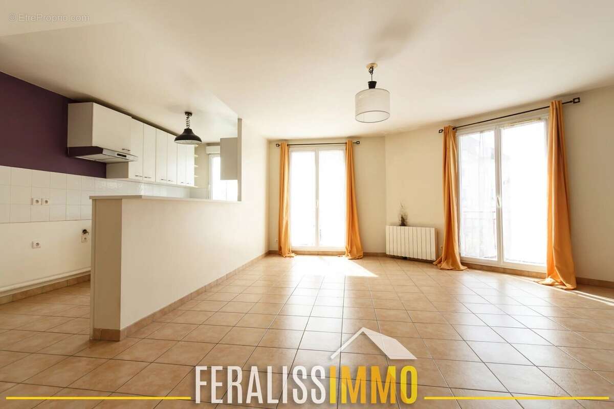 Appartement à VAUREAL