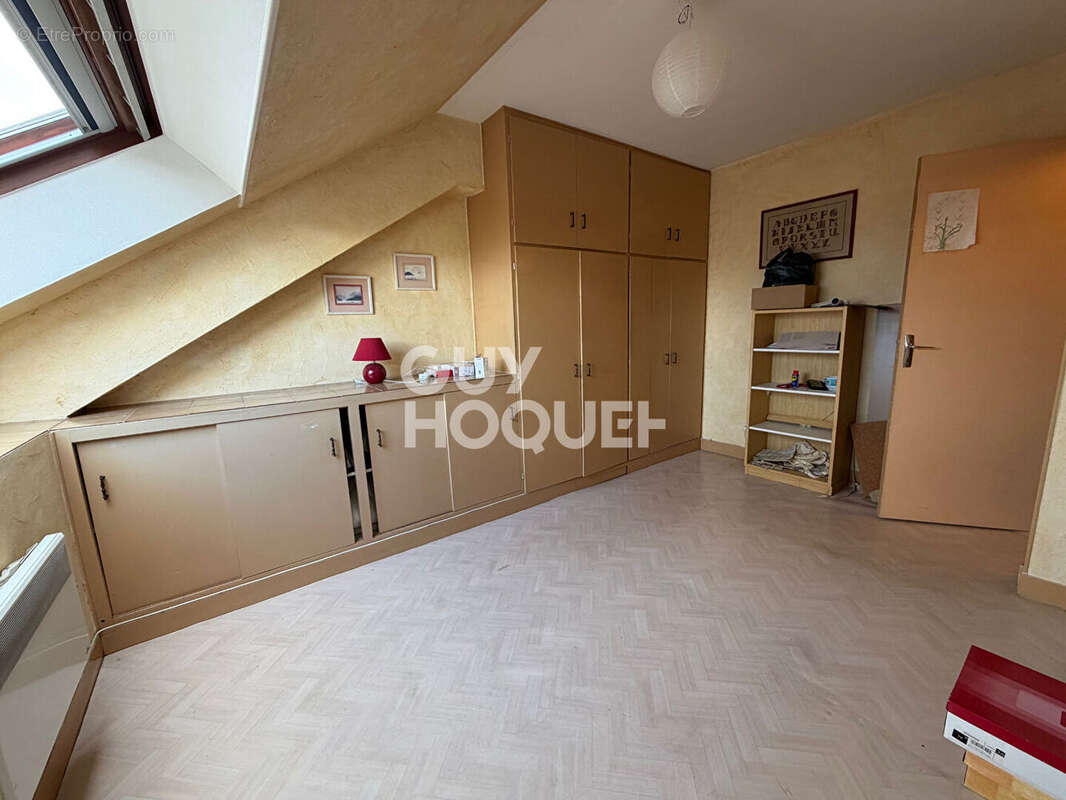 Appartement à NEUILLY-PLAISANCE