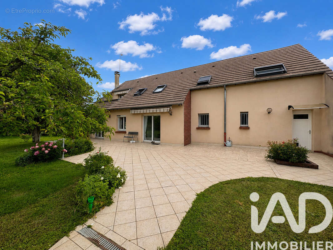Photo 3 - Maison à AUXERRE