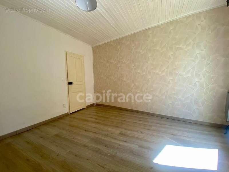 Maison à vendre 4 pièces CAZOULS D'HERAULT (34) - photo 5