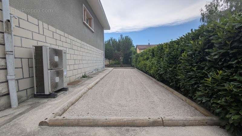 Maison de 5 pièces principales - photo 8