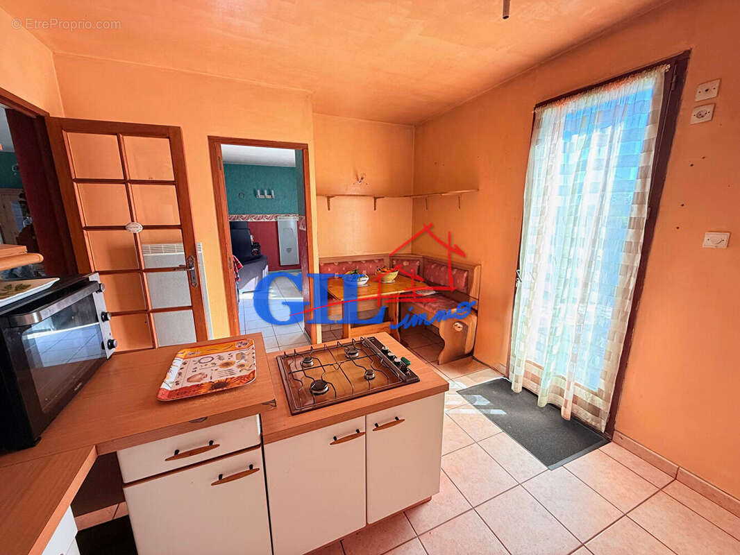 Maison à OZOUER-LE-VOULGIS