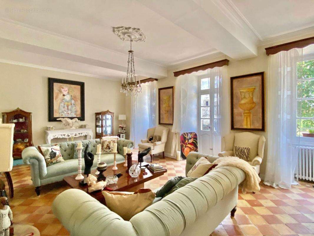 Maison à CARCASSONNE