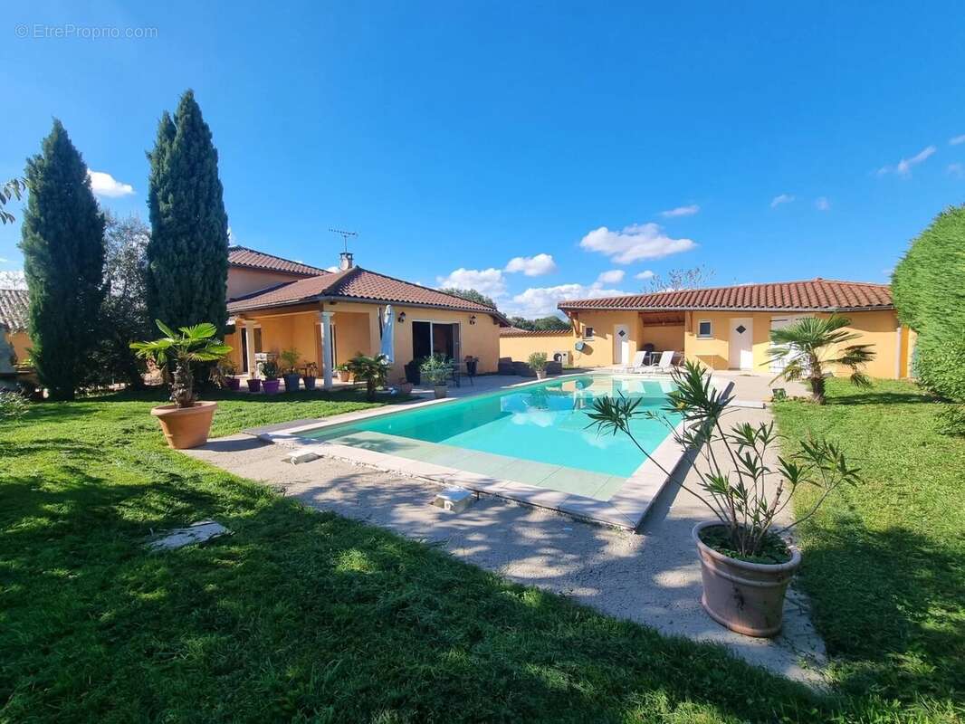 Maison à VILLEFRANCHE-SUR-SAONE