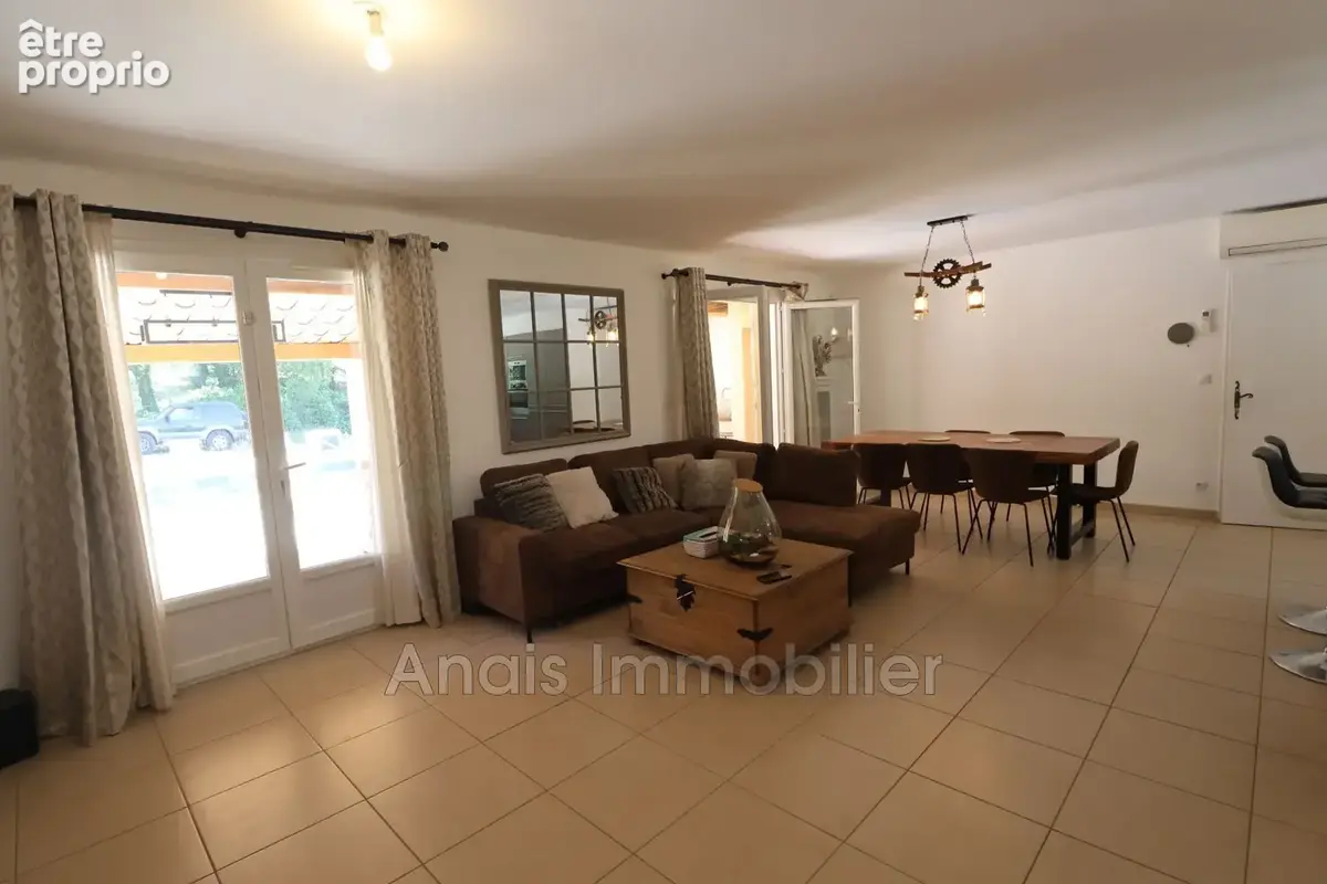 Maison 7 pièces 140 m² à vendre à La Garde-Freinet (83680) - photo 5