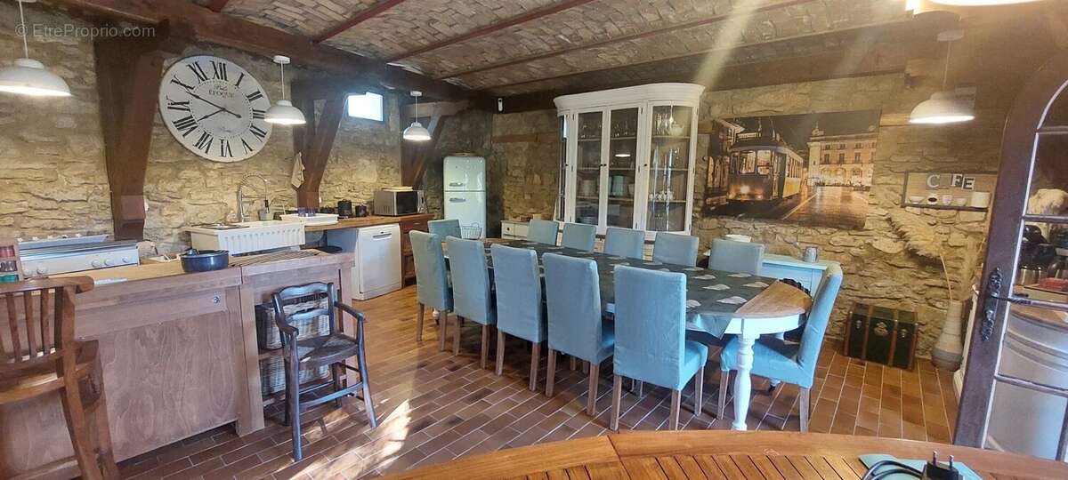 Maison à SAINT-MARTIN-D'ARDECHE
