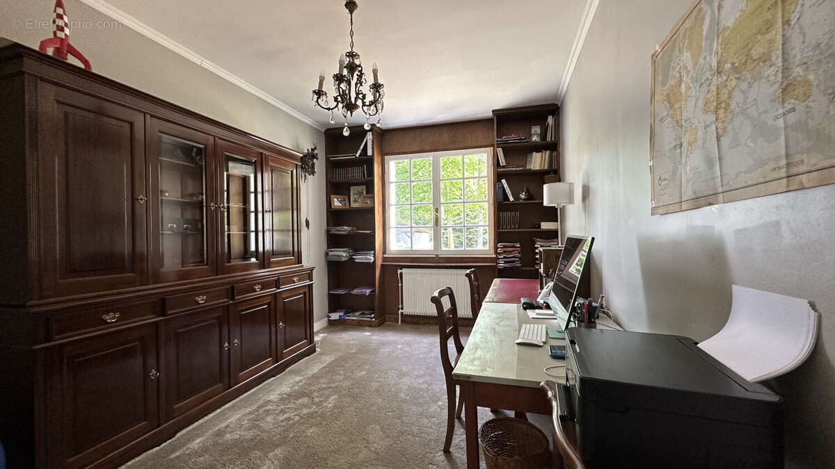 Photo 8 - Maison à LAMORLAYE