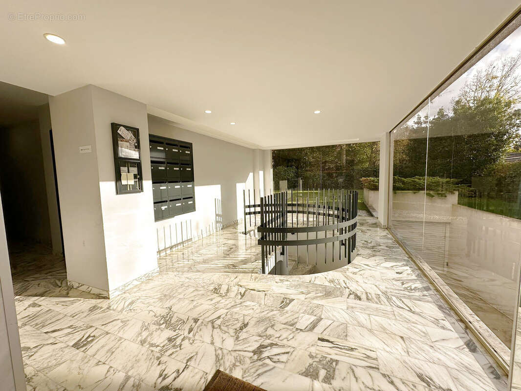 Appartement à SAINT-MAUR-DES-FOSSES