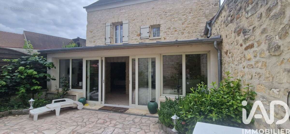 Photo 2 - Maison à LE PERCHAY