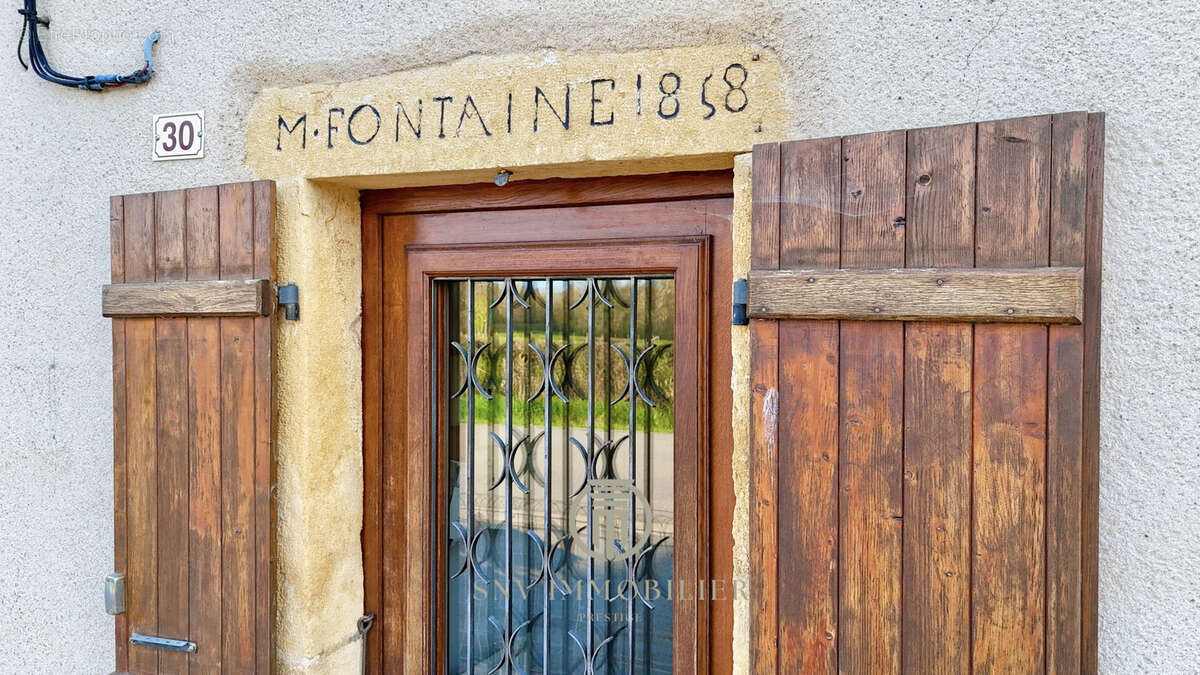 Maison à LA PACAUDIERE