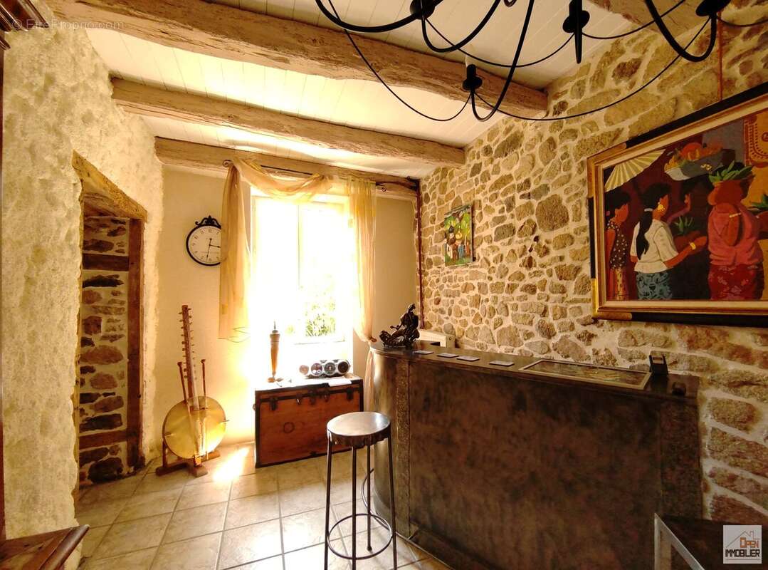 Maison à LE VIGEN