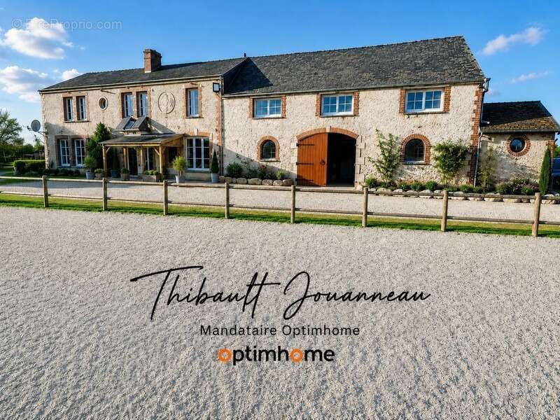 Maison à CHATEAUNEUF-EN-THYMERAIS