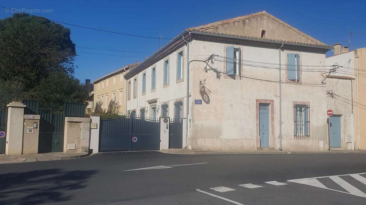 Maison à LEZIGNAN-CORBIERES