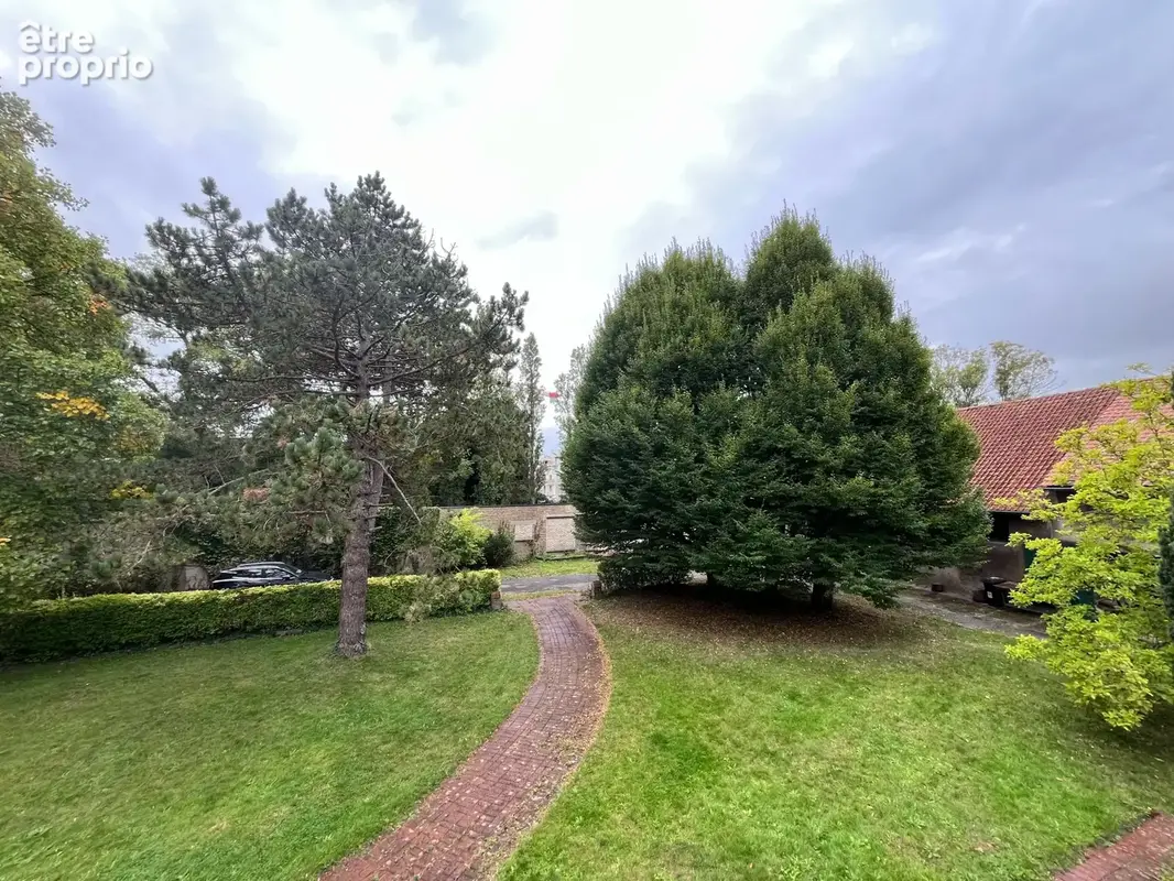Propriété - 250 m2 habitable et dépendances - photo 17