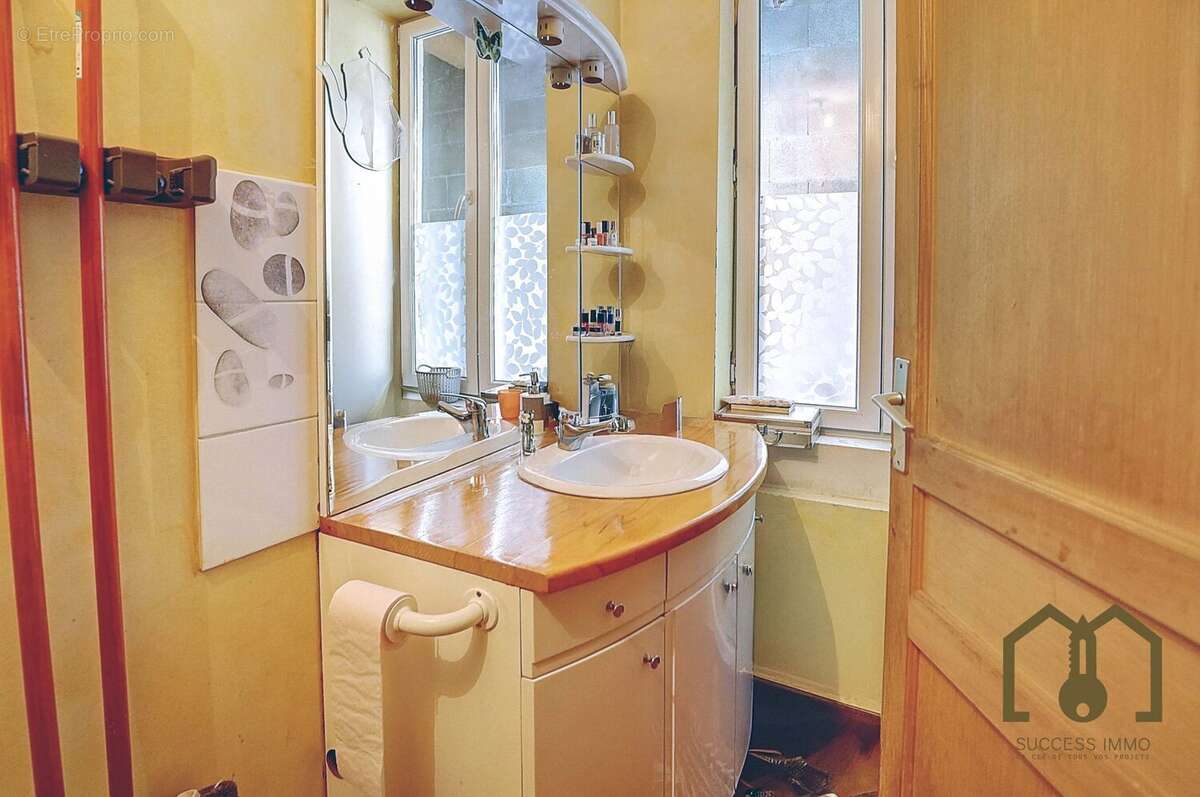 Maison 107 m² à Villeurbanne  - photo 5