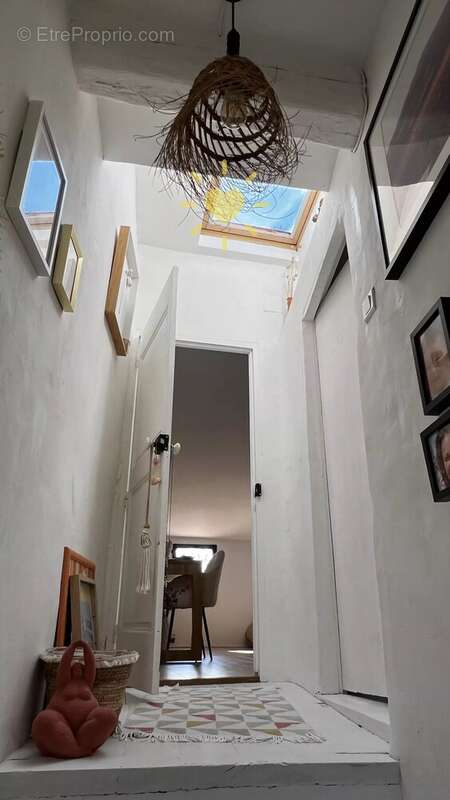 Appartement à CLAVIERS