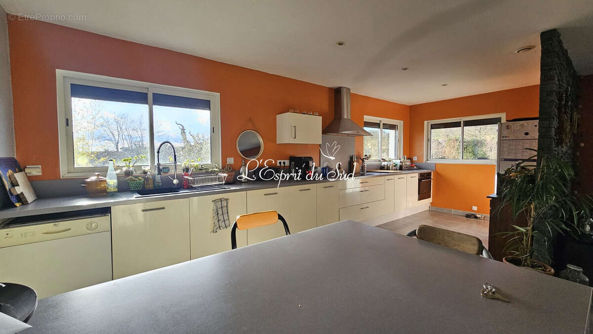Maison 130 m² à Rabastens  - photo 8