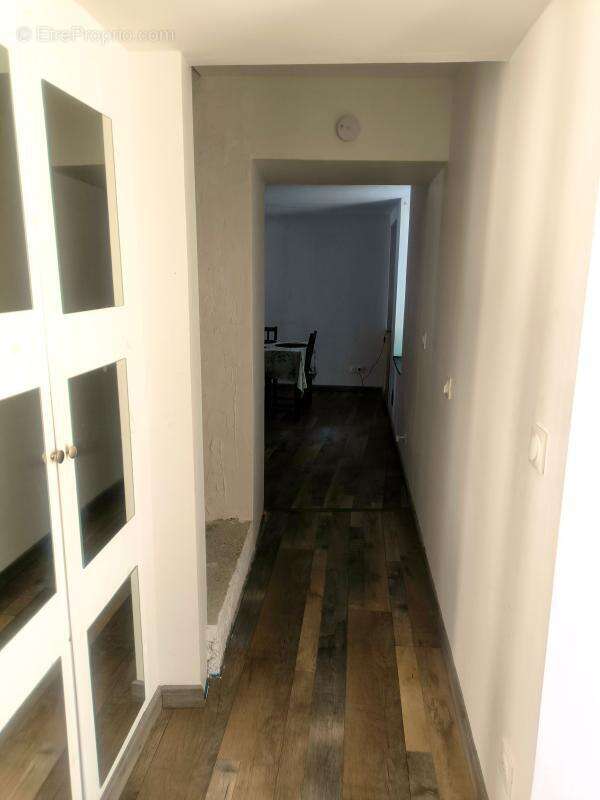 Maison + patio + garage - photo 9