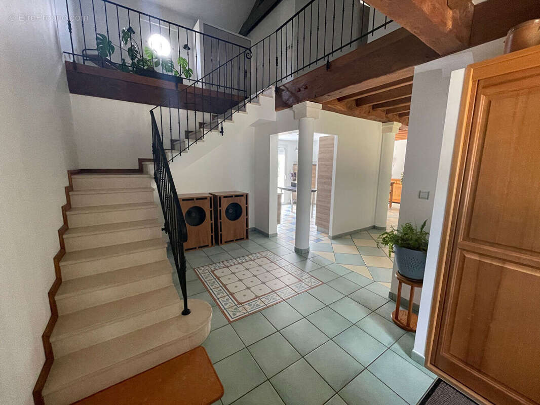 Maison à NOUAILLE-MAUPERTUIS