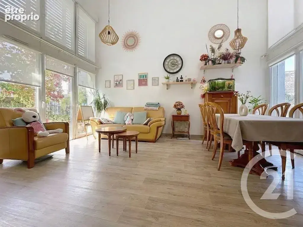 Maison 4 pièces 86 m² à vendre à Moissy-Cramayel (77550) - photo 3