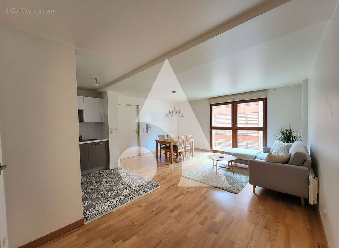 Appartement à ARPAJON