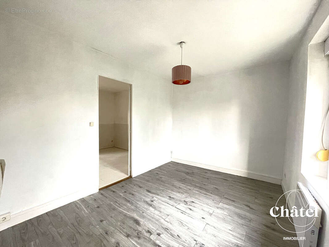 Maison à NANTEUIL-LE-HAUDOUIN