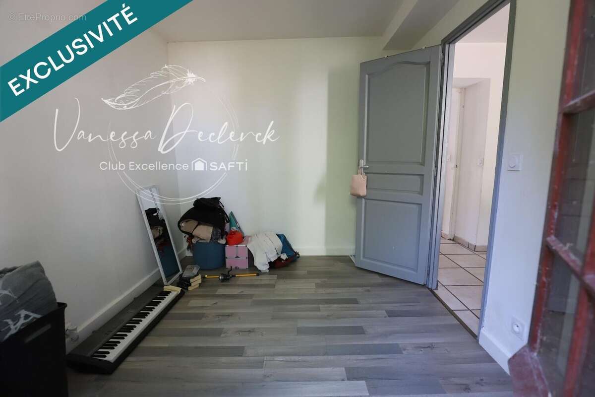 Photo 5 - Maison à LE VAL-SAINT-GERMAIN