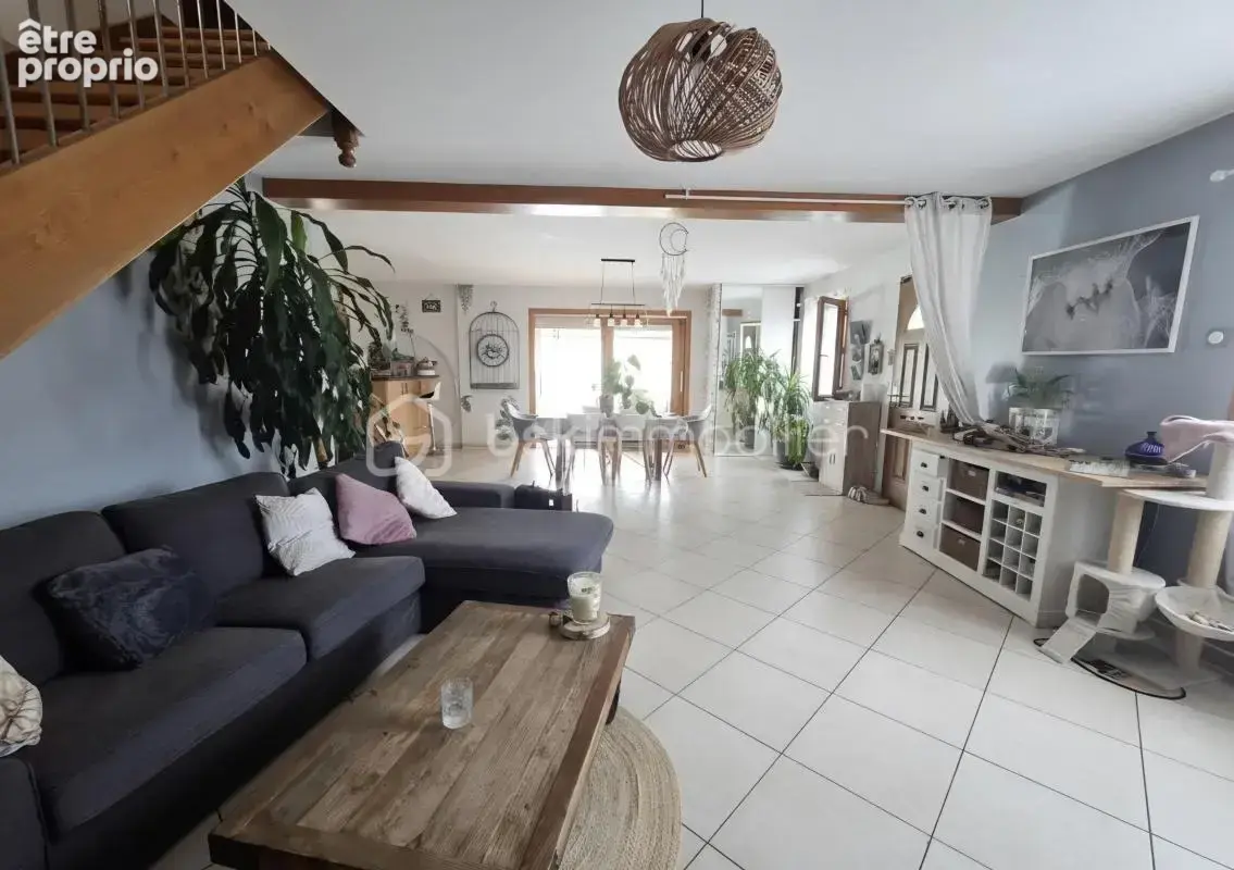 Maison Familliale T5 avec piscine - photo 2