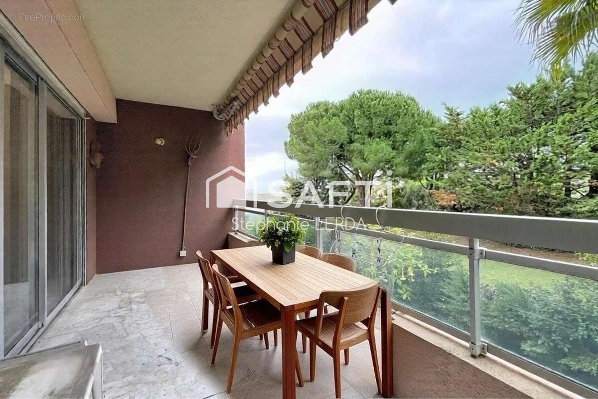 Photo 2 - Appartement à LE CANNET