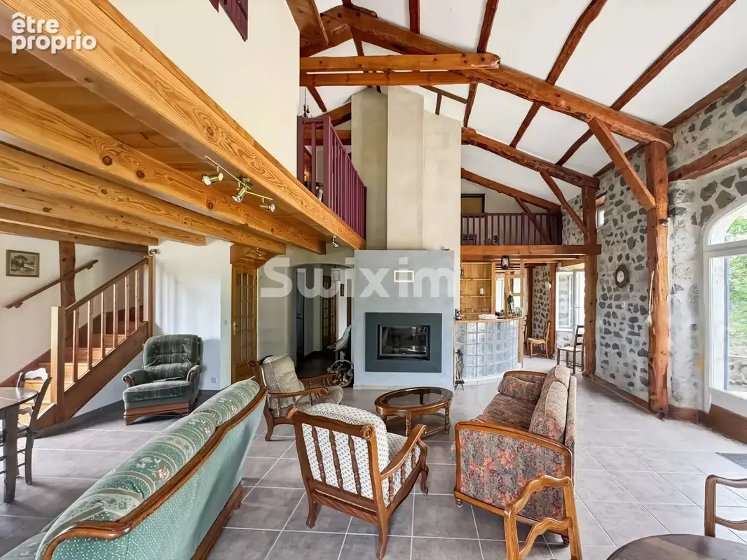 Maison de famille en pierre avec gîte, vue dégagée - photo 5