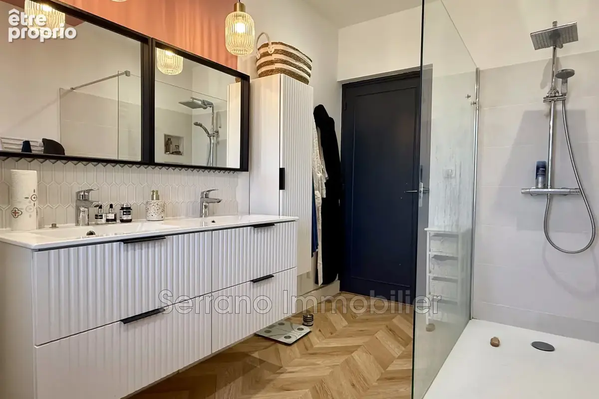 Maison 5 pièces 137 m² à vendre à Rognonas (13870) - photo 5