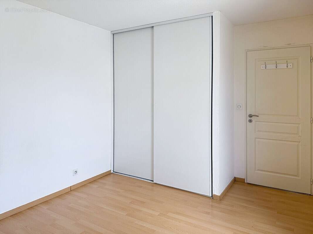 Appartement 59 m² à Limoges  - photo 8