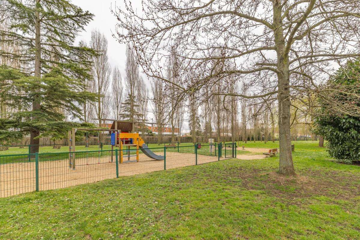 Appartement à LONGJUMEAU