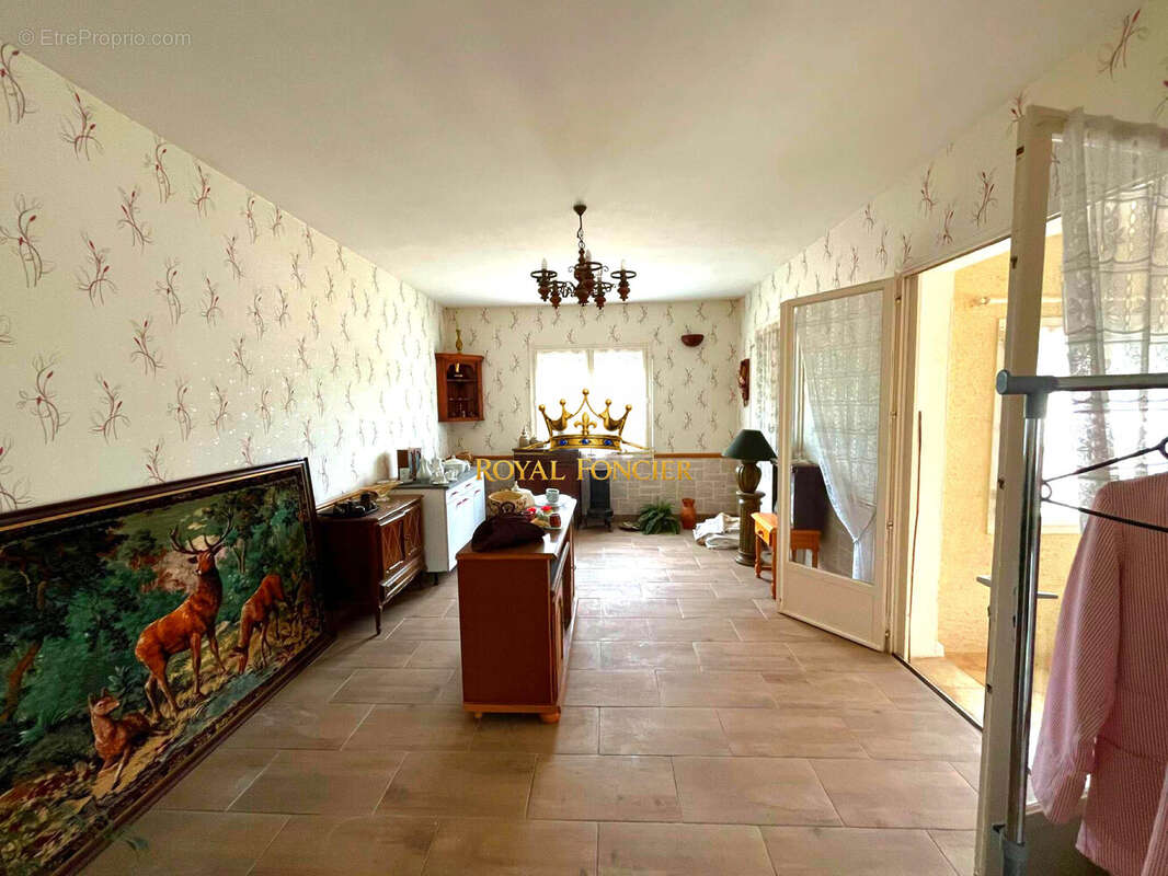 Séjour - Maison à CHATELLERAULT