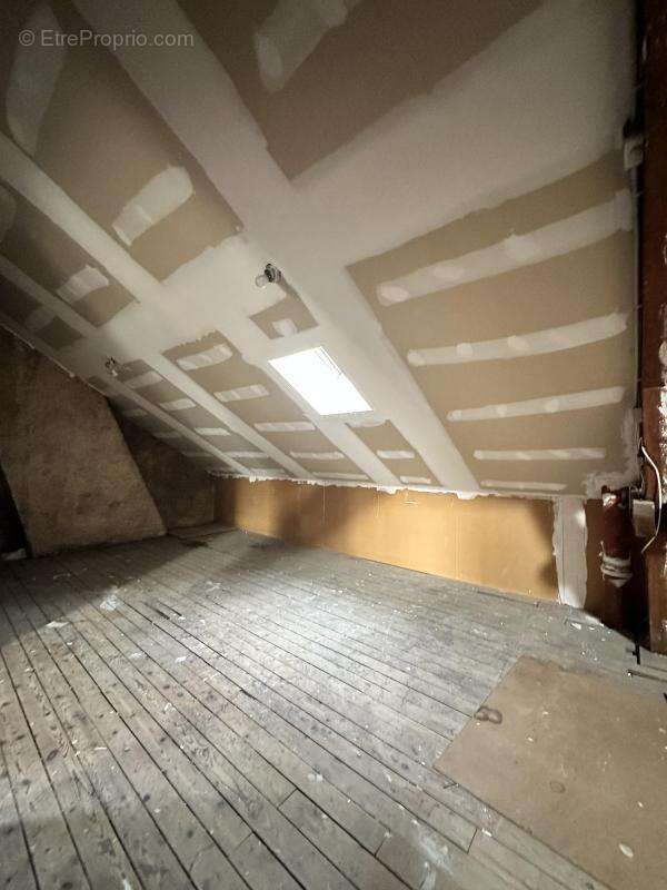 Appartement à FLEURY-LES-AUBRAIS