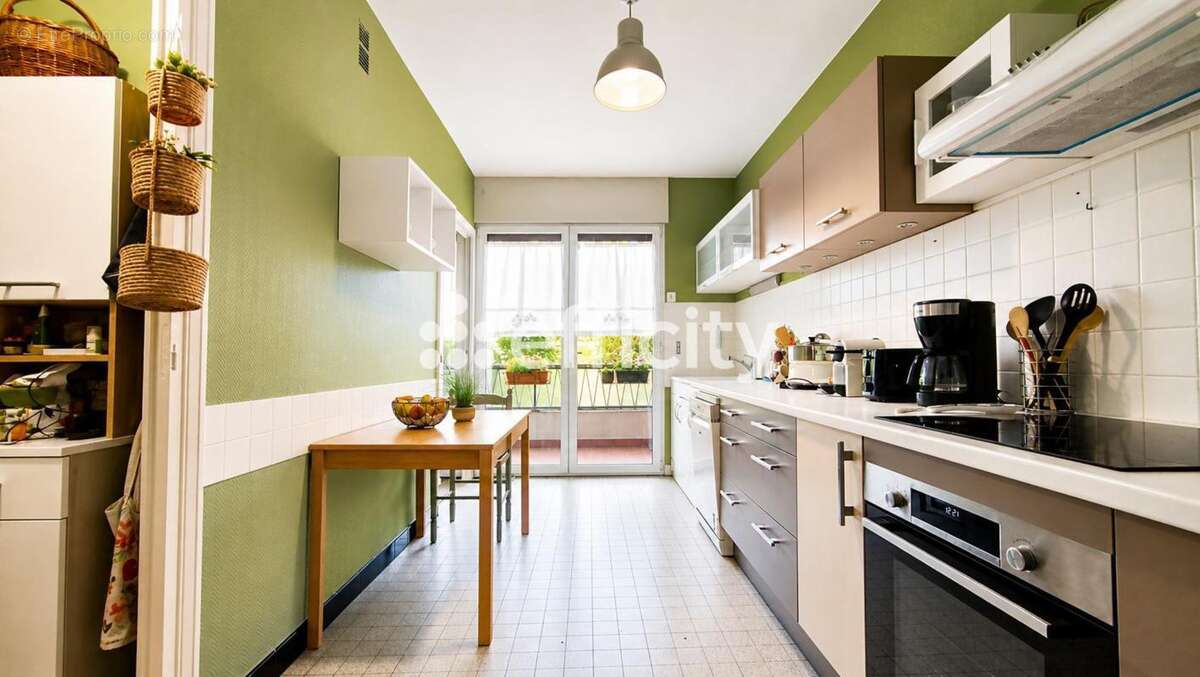 Appartement à SAINT-ETIENNE