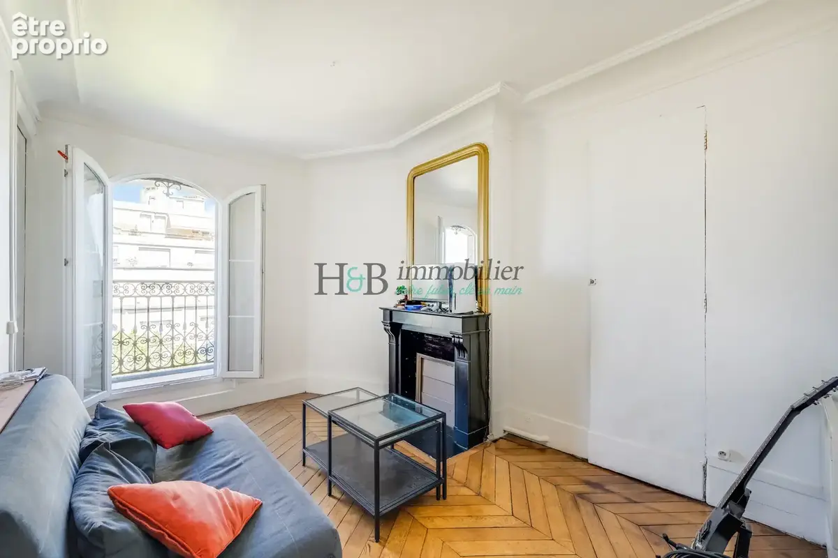 Appartement à PARIS-12E