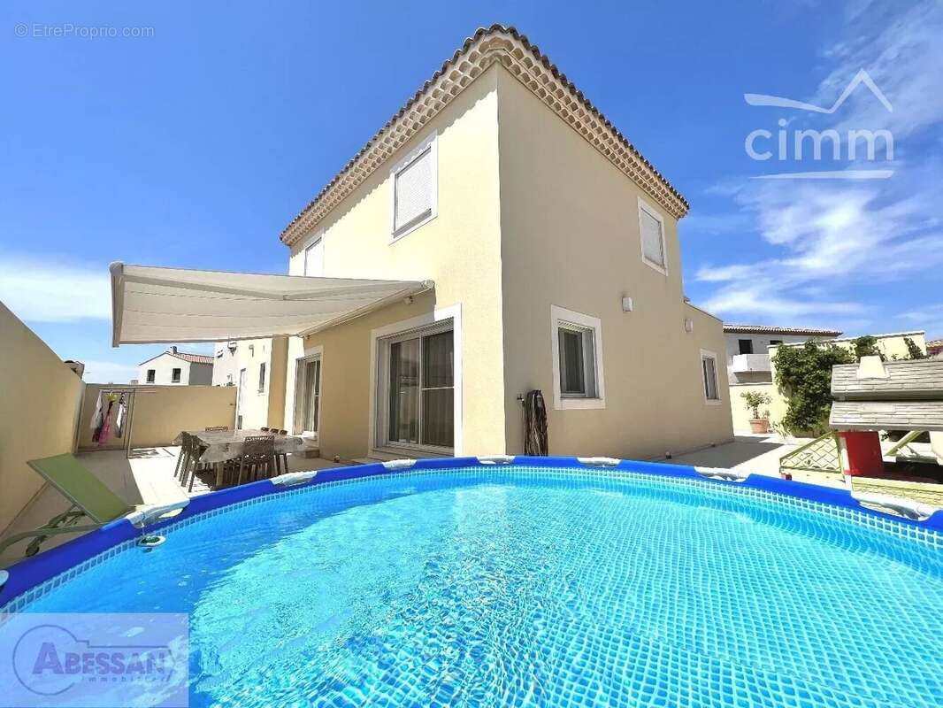 Maison à PORT-SAINT-LOUIS-DU-RHONE