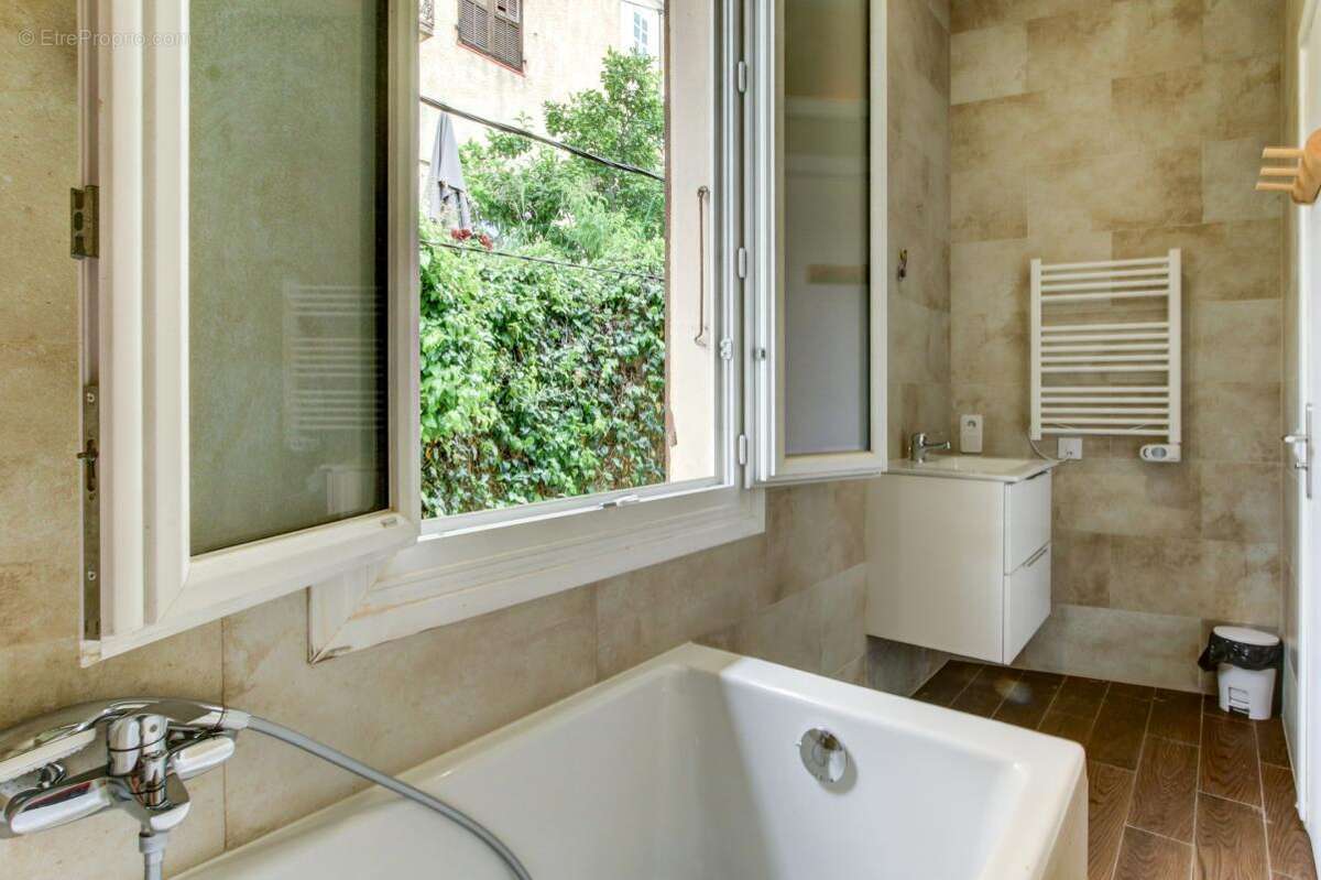 Mont Boron - appartement 5 pièces rénové dernier étage villa niçoise - photo 8