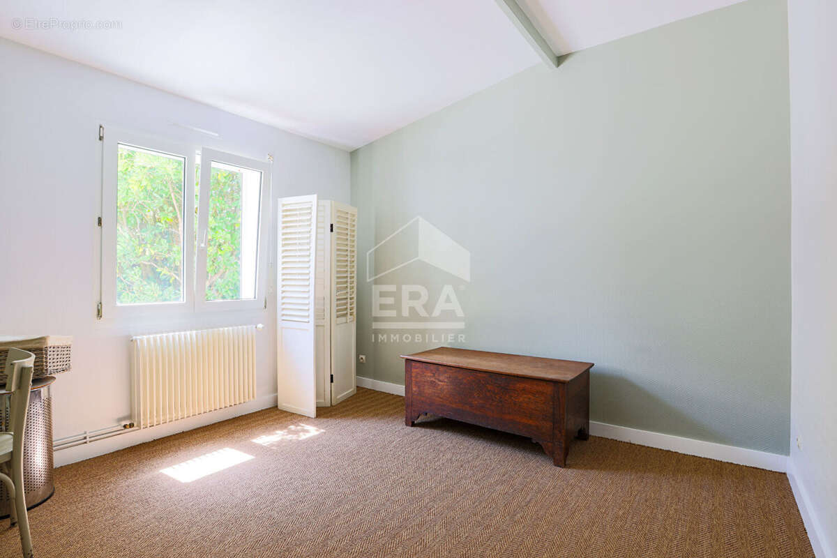 Belle maison familiale 4 chambres garage jardin - photo 8