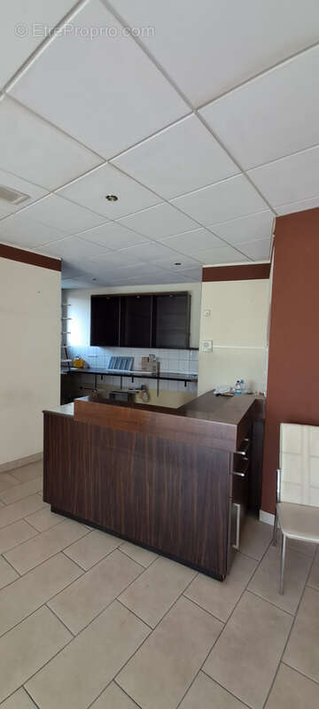 Commerce à HUNINGUE