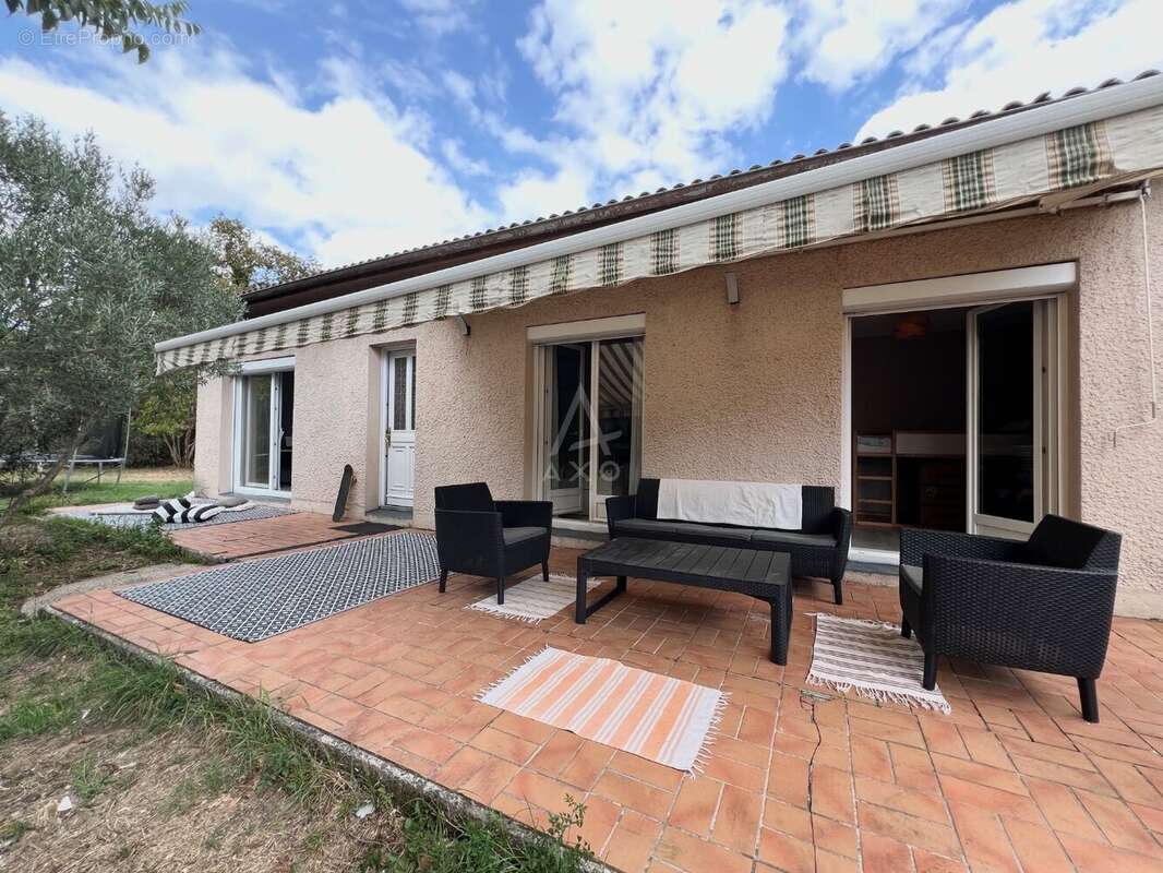 Maison à SAINT-ANDRE-DE-CUBZAC